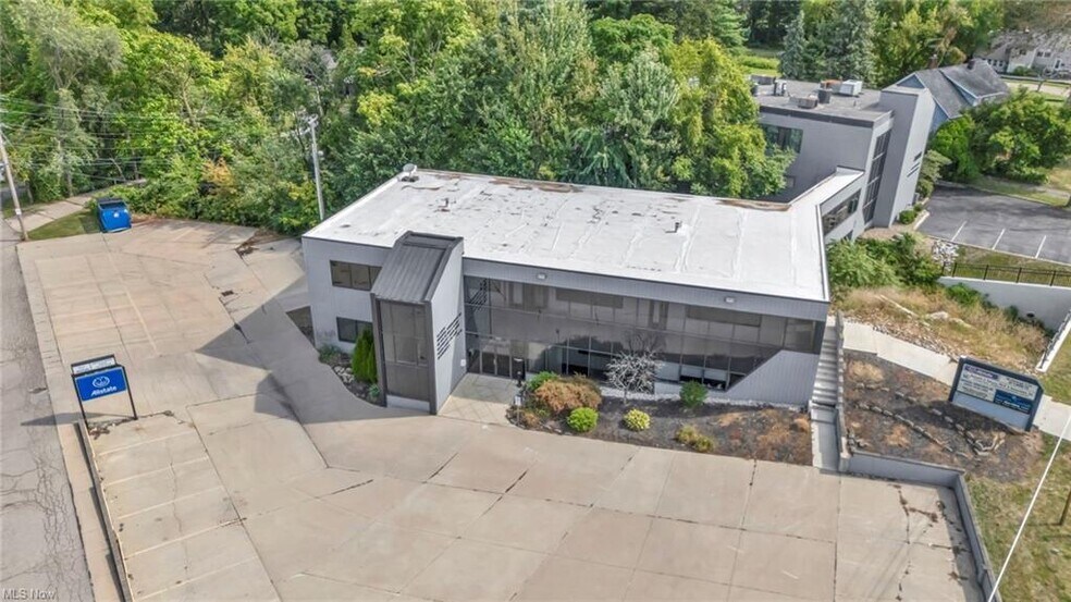 More Photos Of 35888 Center Ridge Rd, North Ridgeville Office For Sale