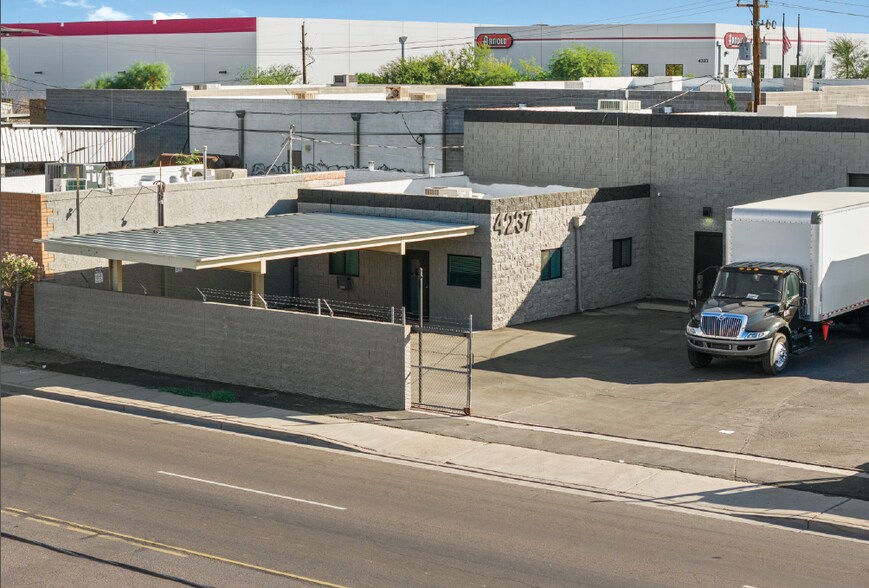 More Photos Of 4237 E University Dr, Phoenix Service For Lease