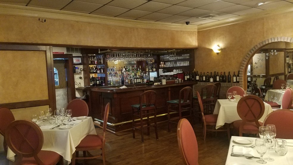 More Photos Of 356 Kimball Ave, Yonkers Restaurant For Sale