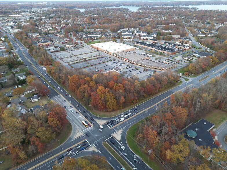 More Photos Of 3211-3295 Solomons Island Rd, Edgewater Unknown For Lease