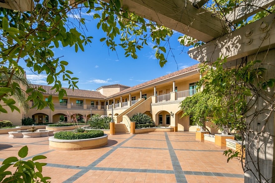 More Photos Of 24361 El Toro Rd, Laguna Woods Medical For Lease