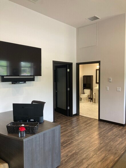 More Photos Of 2550 Highway 82, Glenwood Springs Showroom For Sale