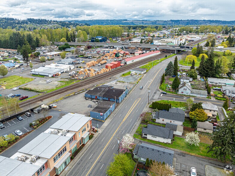 More Photos Of 629 E Pioneer Ave, Puyallup Auto Repair For Lease