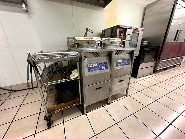 More Photos Of 812 Oklahoma ave, Okeene General Retail For Sale