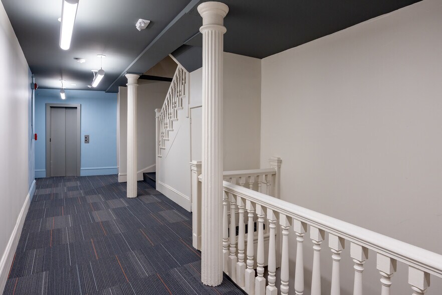 More Photos Of 76 Summer St, Boston Office For Lease