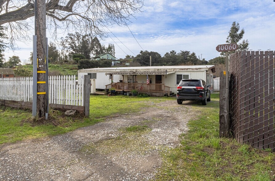 More Photos Of 10050 Reese Cir, Prunedale Warehouse For Sale