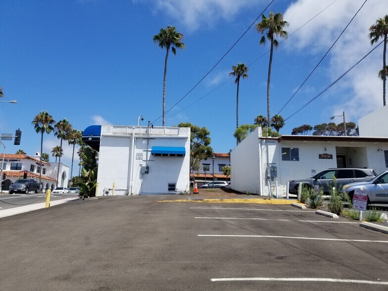 More Photos Of 438 N El Camino Real, San Clemente General Retail For Sale