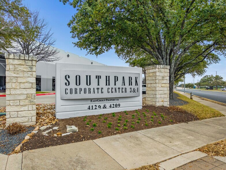 More Photos Of 4209 S Industrial Dr, Austin Unknown For Lease
