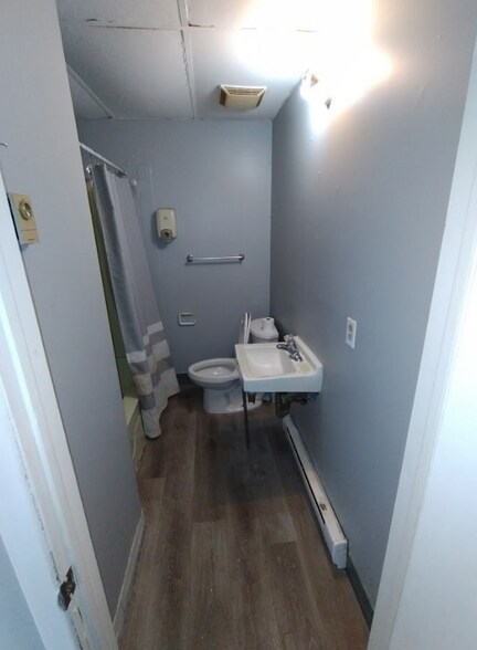 More Photos Of 859 Trunk Rd, Sault Ste. Marie Apartments For Sale