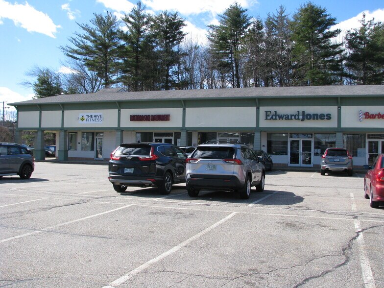 More Photos Of 2800 Lafayette Rd, Portsmouth Unknown For Lease