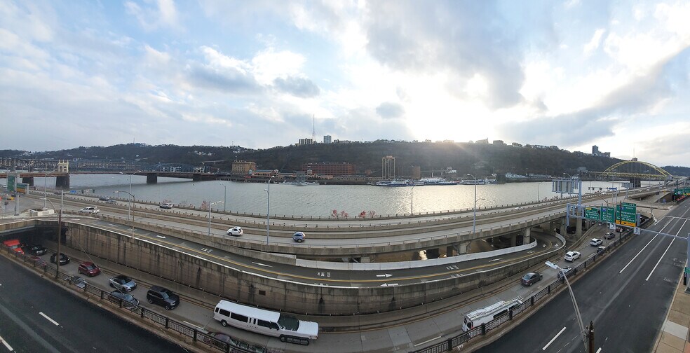 More Photos Of 227 Fort Pitt Blvd, Pittsburgh Loft Creative Space For Lease