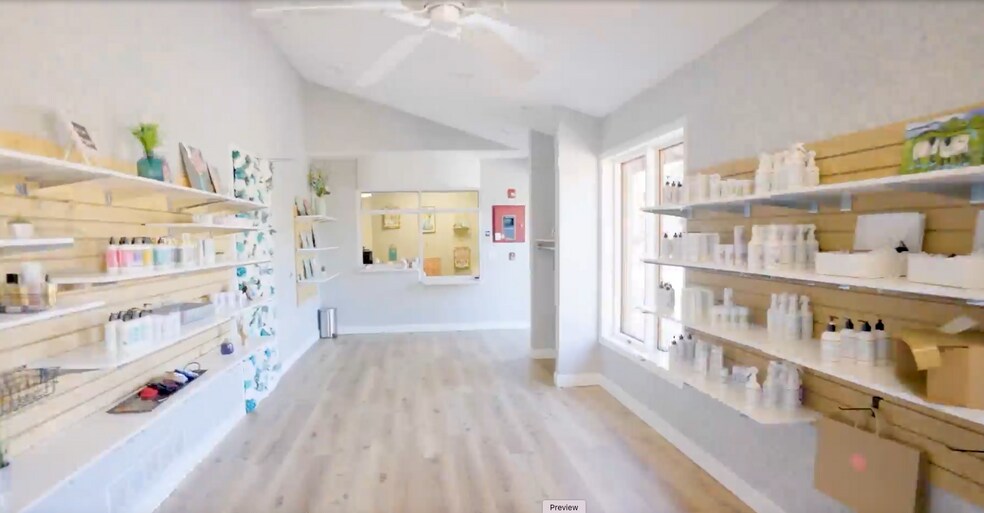 More Photos Of 608 35th Ave, Moline Medical For Sale