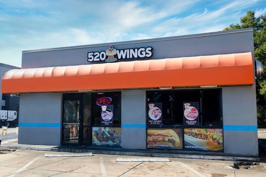 Primary Photo Of 2705 Bull St, Savannah Freestanding For Lease