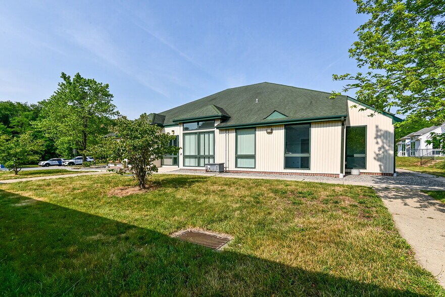 More Photos Of 908 Churchmans Road Ext, New Castle Office For Lease