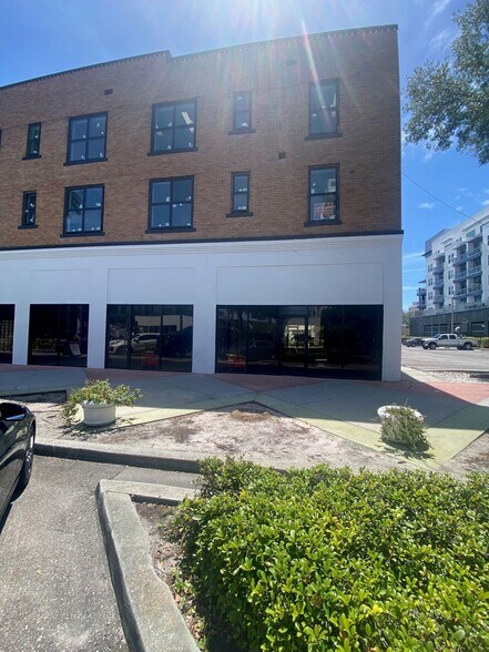 More Photos Of 900-912 Central Ave, Saint Petersburg Office For Lease
