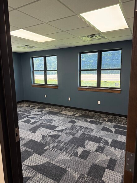 More Photos Of 10186 State Road 27, Hayward Office For Lease