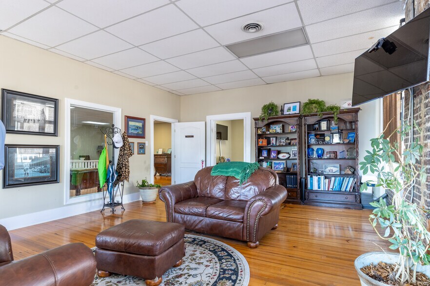 More Photos Of 546 Broad St, Gadsden Storefront Retail Office For Sale