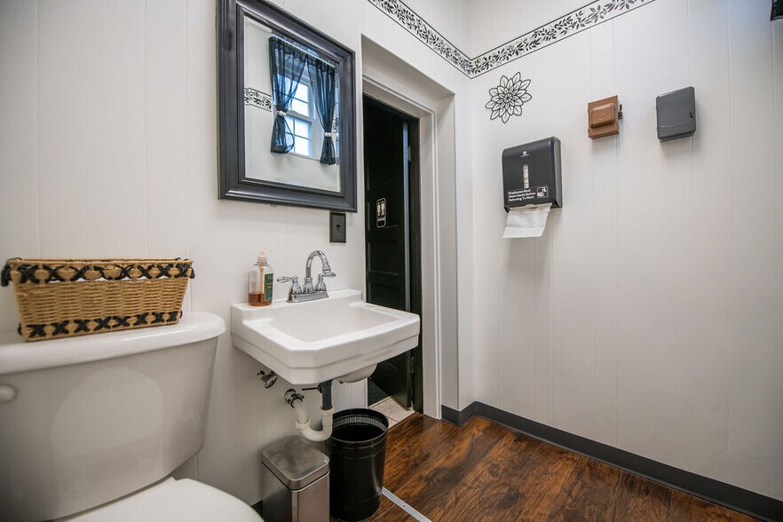 More Photos Of 14760 Gaskill Dr NE, Alliance Daycare Center For Sale