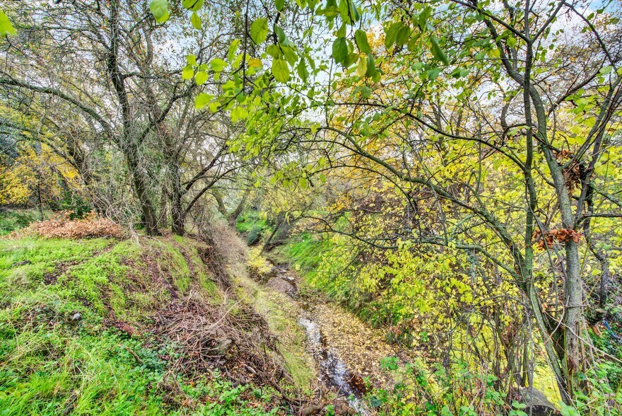 More Photos Of 300-316 Butcher Rd, Vacaville Land For Sale