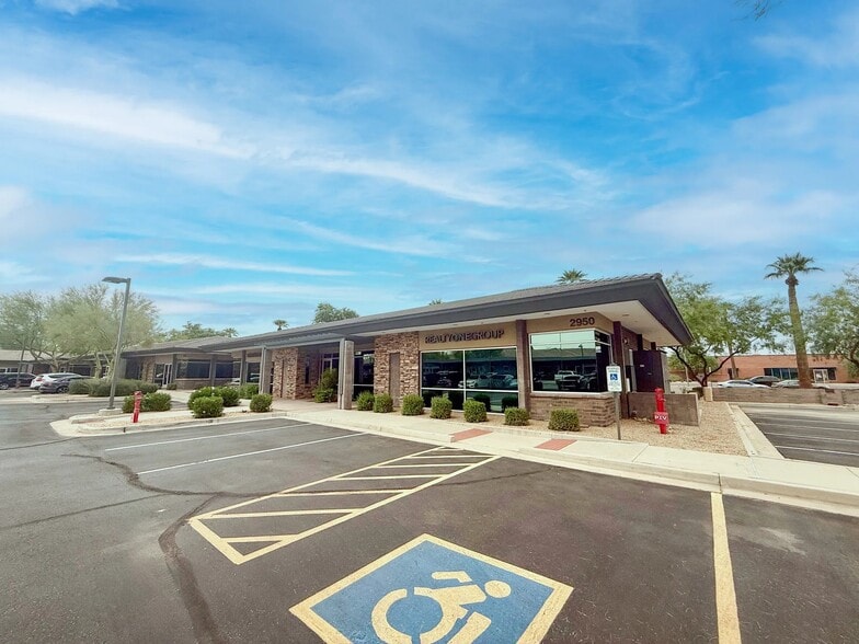 Primary Photo Of 2950 N Litchfield Rd, Goodyear Office For Lease