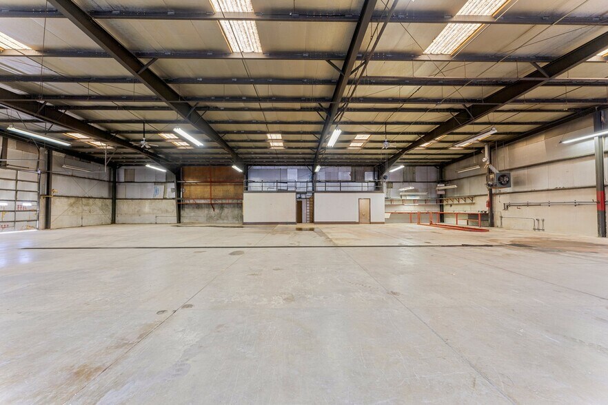 More Photos Of 1342 W Industrial Rd, Cedar City Warehouse For Lease