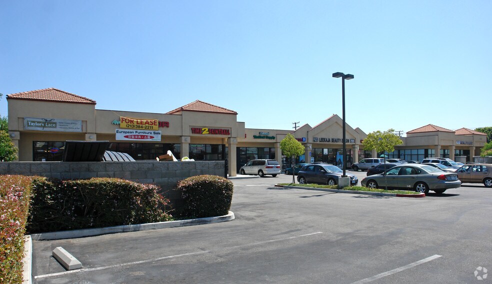 More Photos Of 12220 South St, Artesia Unknown For Lease
