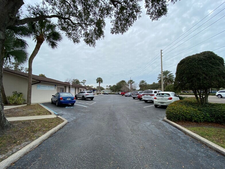 More Photos Of 500-510 Pasadena Ave S, St, Saint Petersburg Medical For Lease