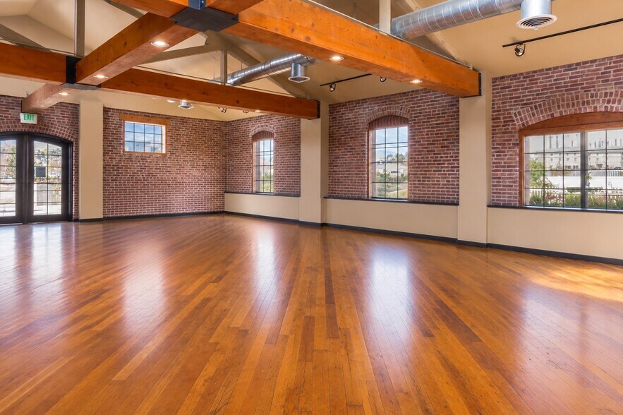 More Photos Of 1 Vineyard Way, Wenatchee Winery Vineyard For Sale