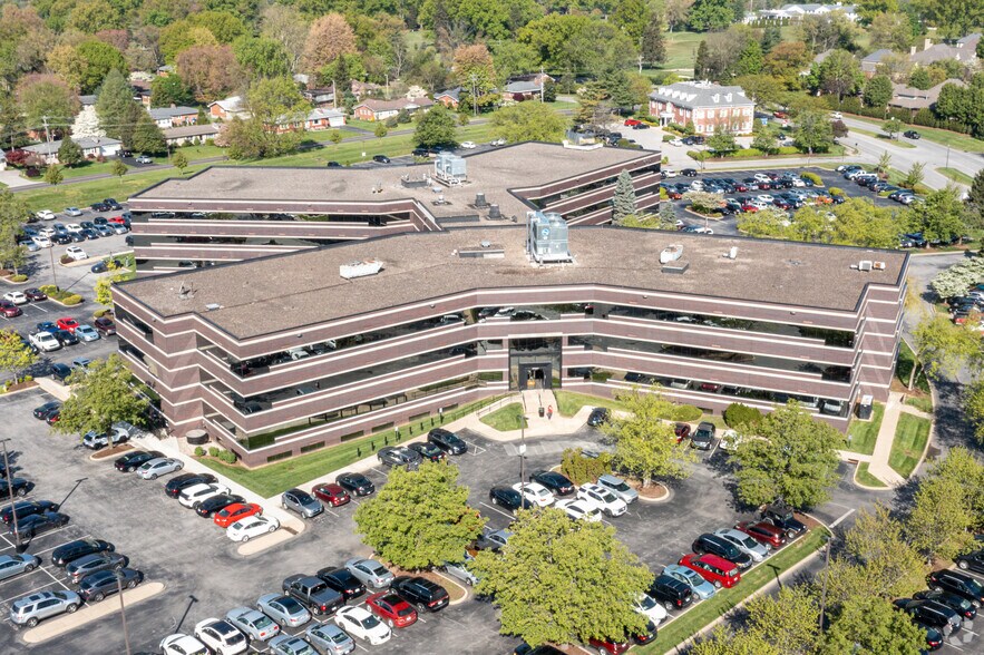 More Photos Of 6400 Dutchmans Pky, Louisville Medical For Lease