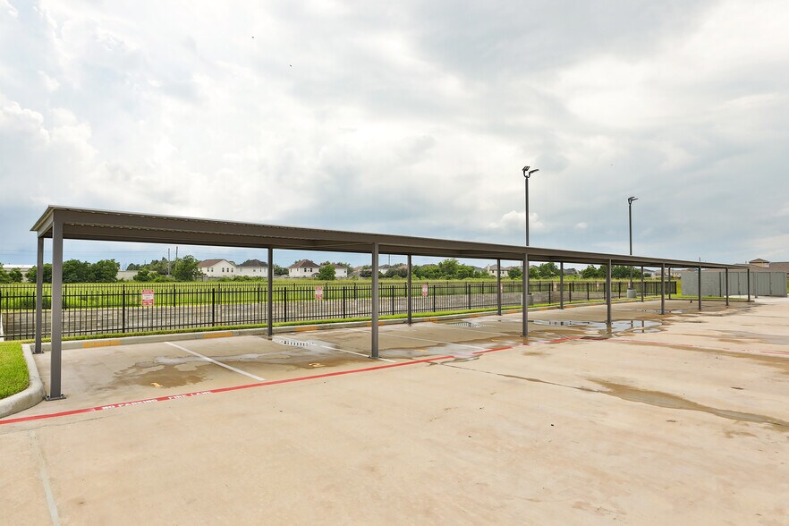 More Photos Of 17823 Longenbaugh Dr, Cypress Storefront For Lease