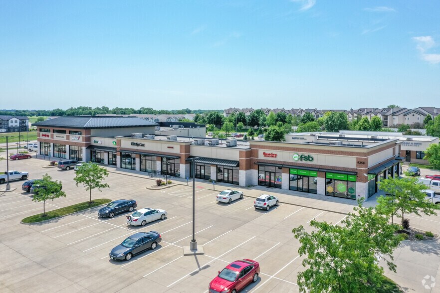 More Photos Of 94th St & University Ave, West Des Moines Unknown For Lease