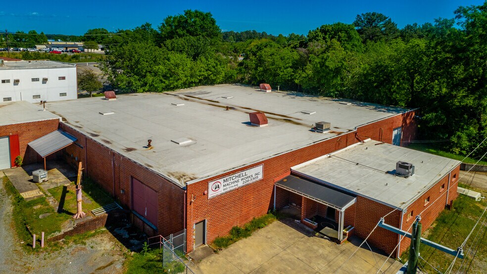 More Photos Of 503 11th Ave, Dalton Manufacturing For Sale