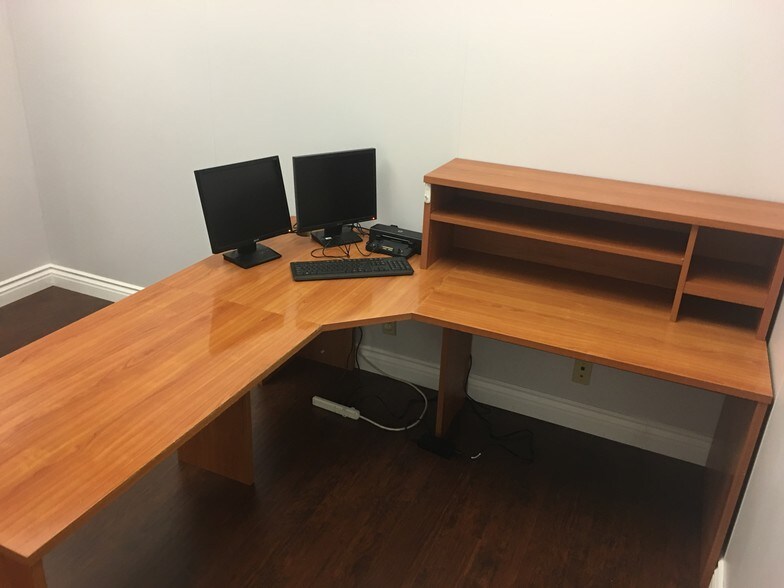 More Photos Of 100 S Citrus Ave, Covina Office For Sale