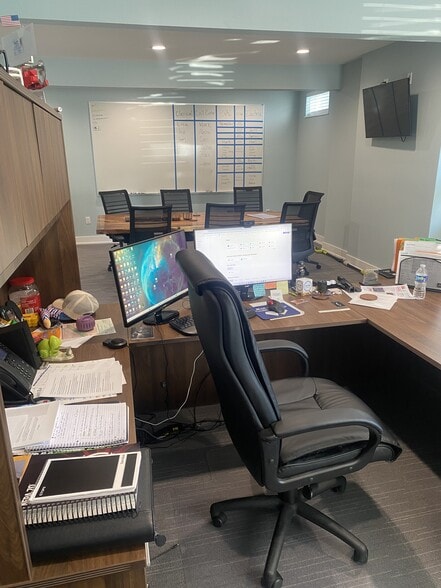 More Photos Of 1215 12th St, Palm Harbor Office For Lease