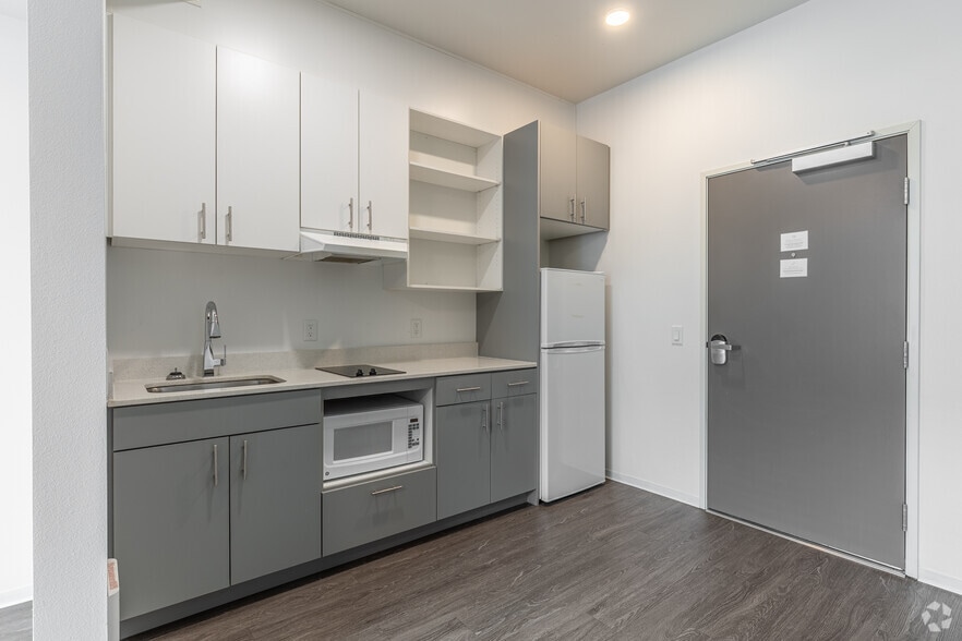 More Photos Of 1611 NW Marshall St, Portland Apartments For Sale