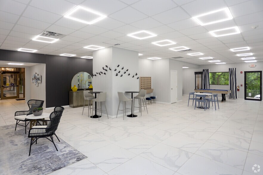 More Photos Of 101 Three Rivers N, Fort Wayne Apartments For Lease