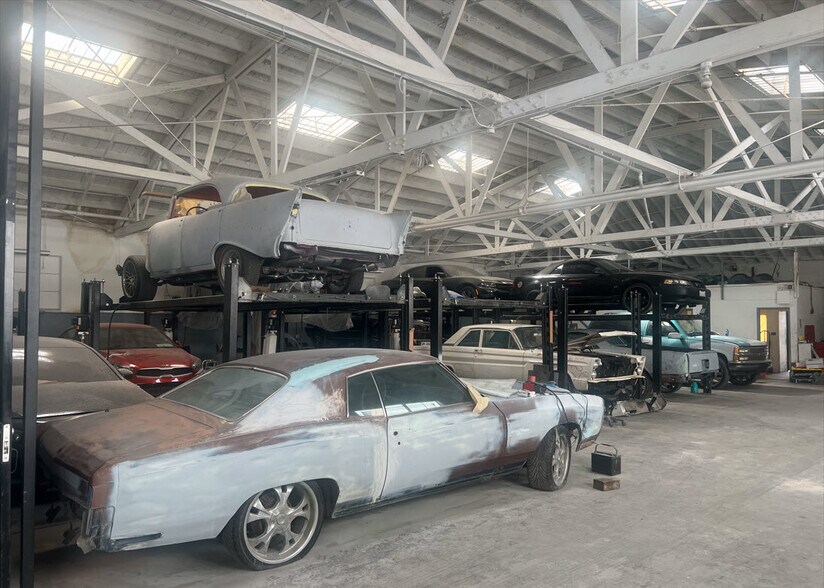 More Photos Of 6740 Crenshaw Blvd, Los Angeles Auto Repair For Lease