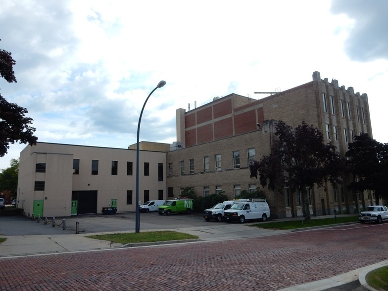 More Photos Of 201-209 E 4th St, Jamestown Industrial For Sale