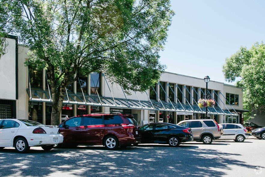 More Photos Of 20430-20436 Fraser Hwy, Langley Storefront Retail Office For Sale