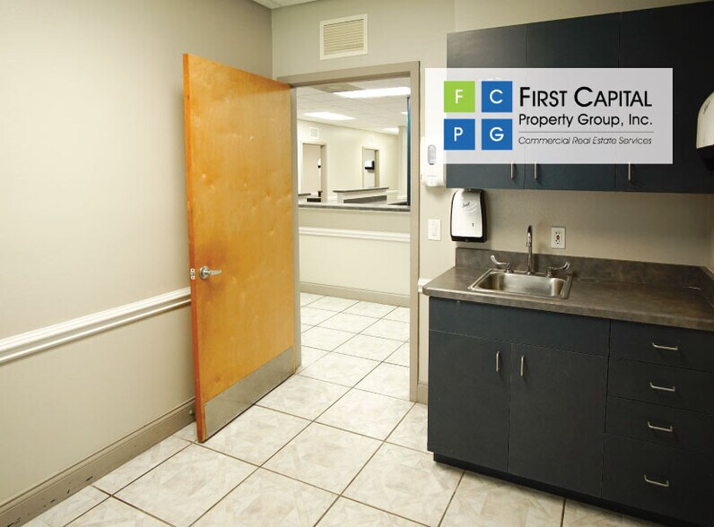 More Photos Of 255 N Lakemont Ave, Winter Park Medical For Lease