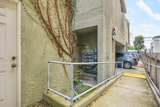 More Photos Of 3574 4th Ave, San Diego Apartments For Sale