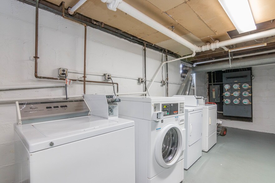 More Photos Of 291 S Lexington Ave, White Plains Apartments For Sale
