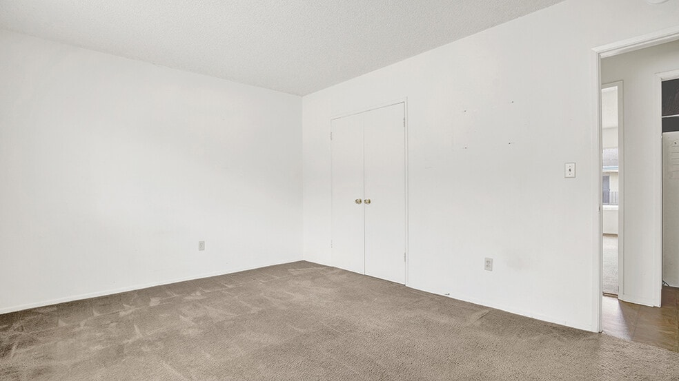 More Photos Of 12561 Camus Ln, Garden Grove Apartments For Sale