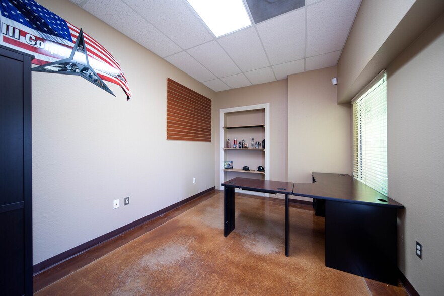 More Photos Of 2100 E Stan Schlueter Loop, Killeen Storefront Retail Office For Lease