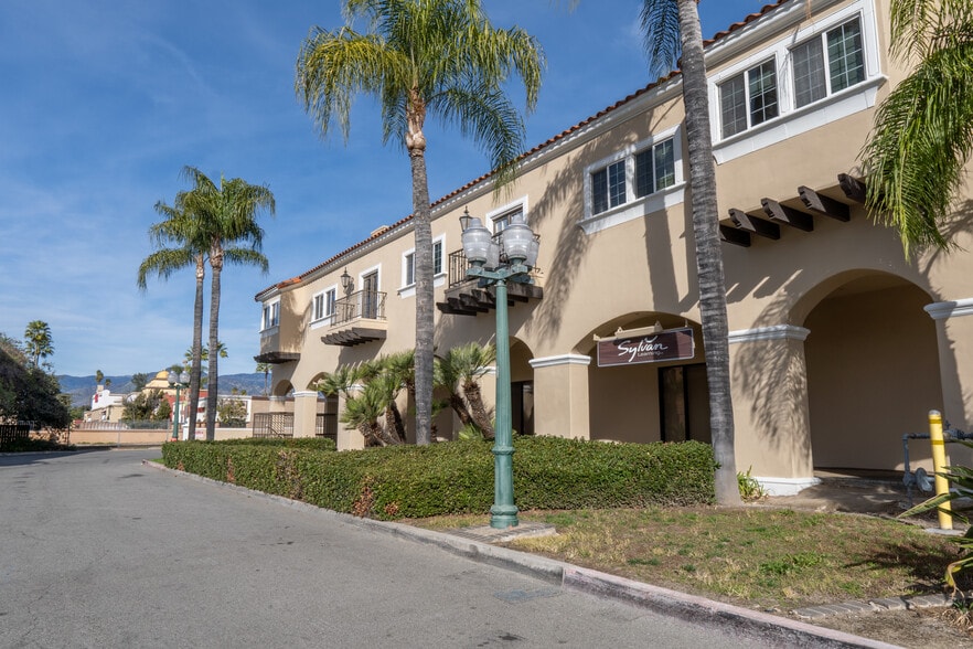 More Photos Of 101 E Redlands Blvd, Redlands Medical For Lease
