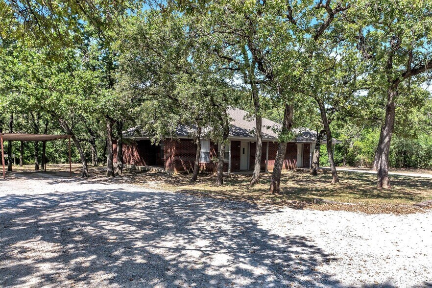More Photos Of 175 Private Road 3459, Paradise Apartments For Sale