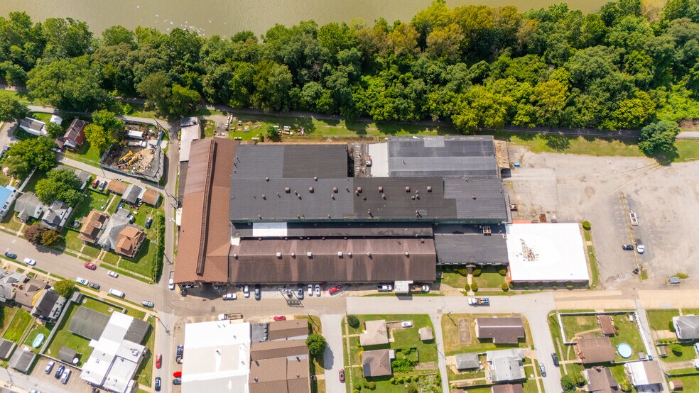 Primary Photo Of 801 Hazlett Ave, Wheeling Office For Sale