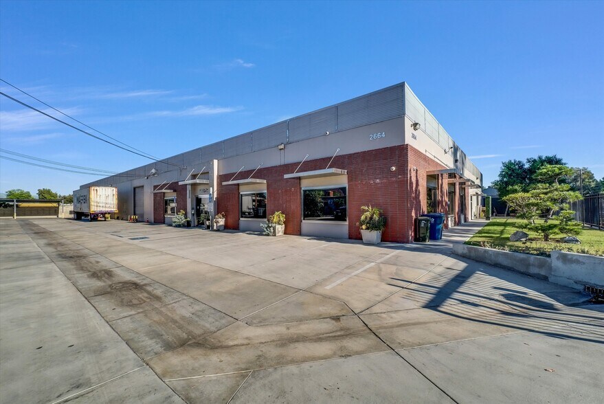 Primary Photo Of 2664 Stingle Ave, Rosemead Manufacturing For Lease