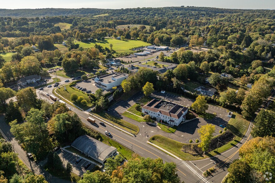 More Photos Of 11 Mile Hill Rd, Newtown Office For Sale