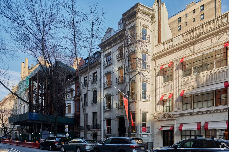 More Photos Of 19 E 75th St, New York Storefront Retail Office For Sale